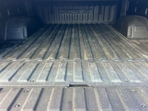 Used 2024 Chevrolet Silverado 1500 ZR2 w/ Technology Package image 17