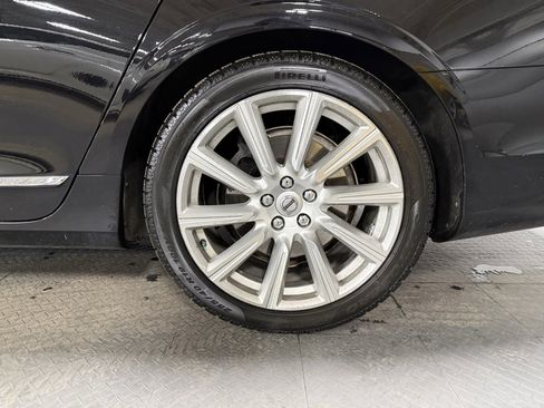 Used 2017 Volvo S90 T6 Inscription w/ Vision Package image 7