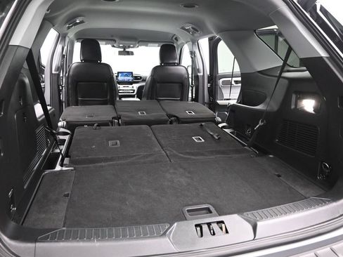 Used 2023 Ford Explorer XLT w/ Equipment Group 202A image 24