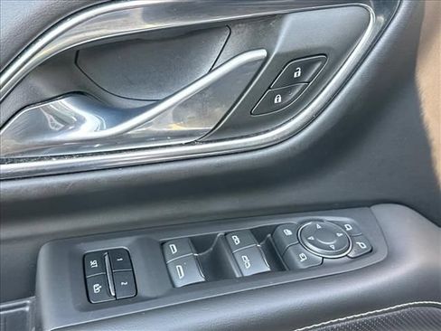 Certified 2023 Chevrolet Tahoe Premier AWD/4WD image 21