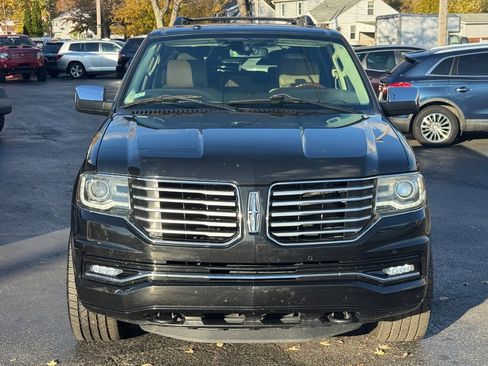 Used 2015 Lincoln Navigator 4WD w/ Equipment Group 101A Reserve image 3