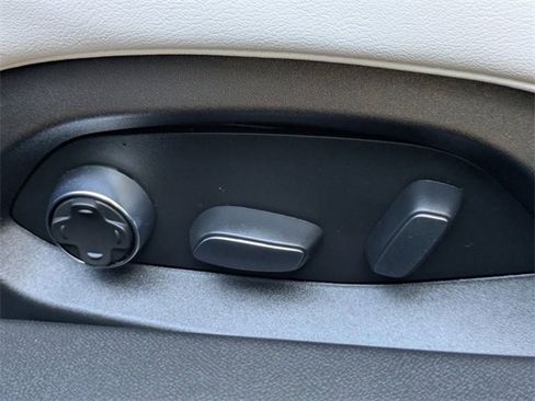 Used 2021 Chevrolet Corvette Stingray Preferred Conv w/ Z51 Performance Package image 17