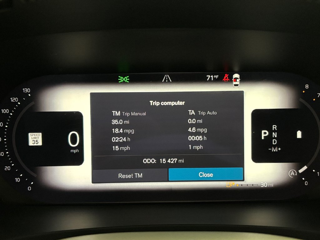 Certified 2025 Volvo S90 B6 Ultra AWD/4WD image 29