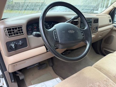 Used 1999 Ford F250 XLT RWD image 10