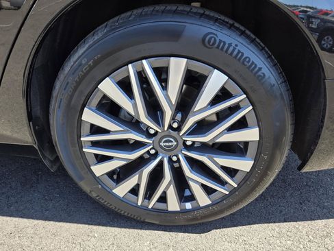 Used 2025 Nissan Altima 2.5 SV FWD image 9