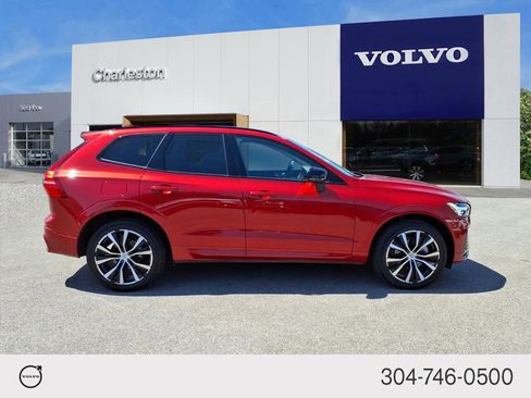 Certified 2024 Volvo XC60 B5 Ultimate w/ Climate Package AWD/4WD image 2
