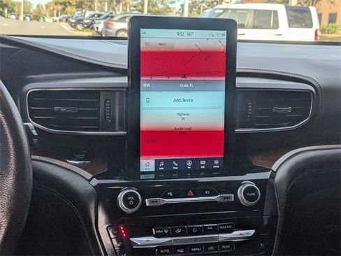 Used 2023 Ford Explorer King Ranch w/ Technology Package image 15