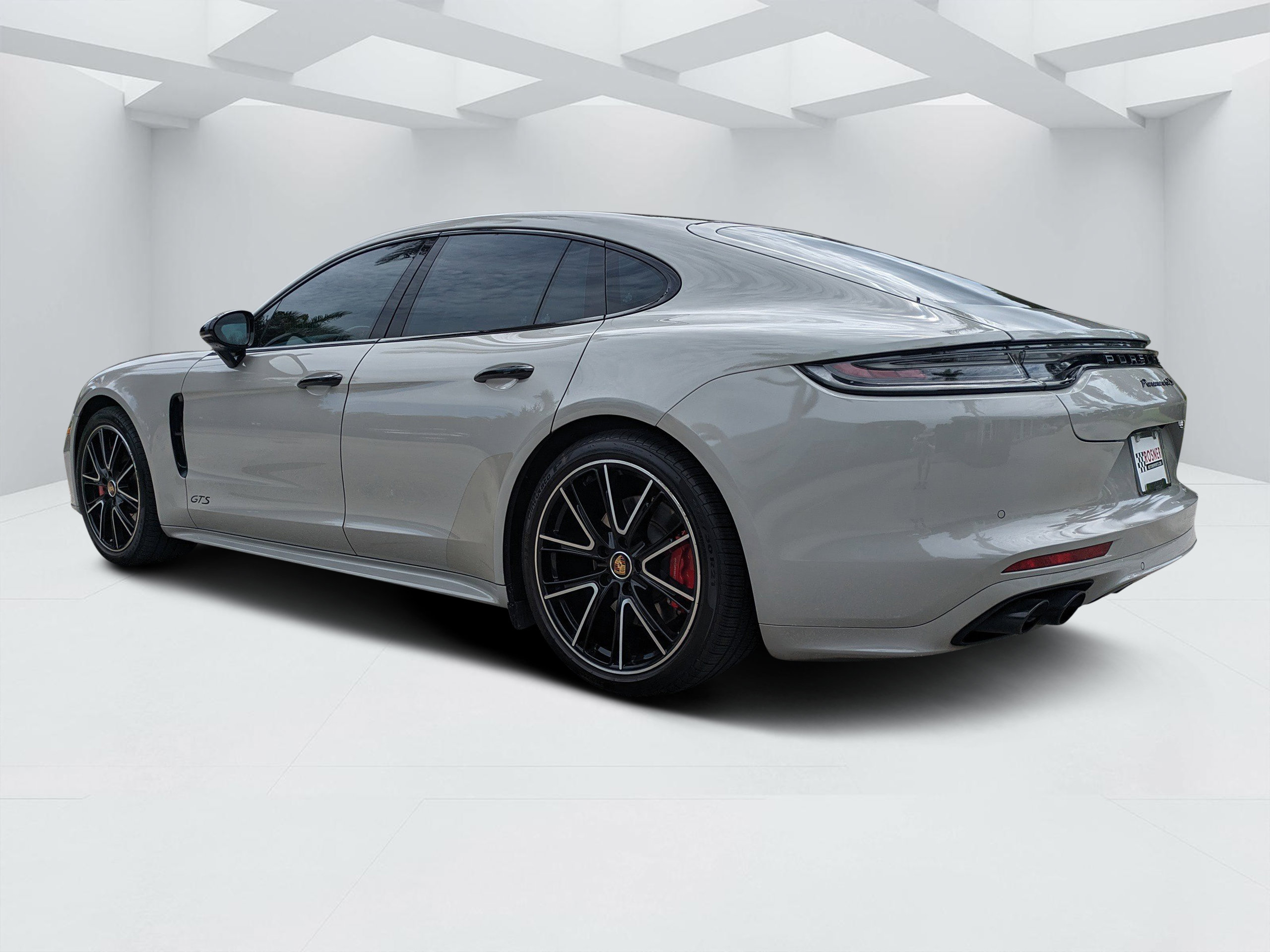 Used 2022 Porsche Panamera GTS w/ Premium Package AWD/4WD image 5