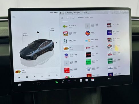 Used 2025 Tesla Model 3 Long Range image 22