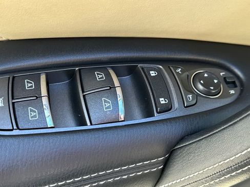 Used 2024 INFINITI QX80 Premium Select w/ Cargo Package AWD/4WD image 29