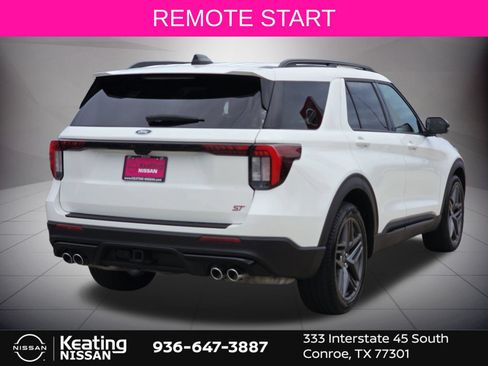 Used 2025 Ford Explorer ST w/ Sun And Sound Package AWD/4WD image 7