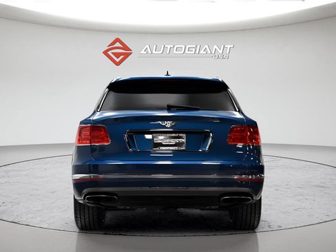 Used 2018 Bentley Bentayga image 10