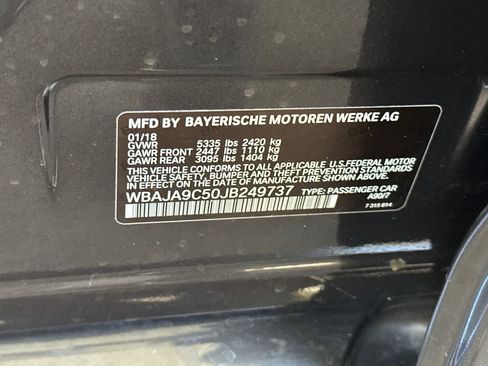 Used 2018 BMW 530e RWD image 34