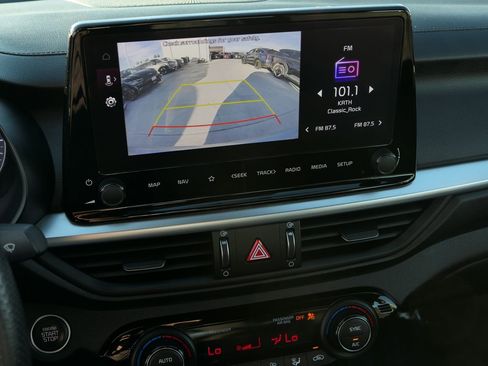 Used 2023 Kia Forte GT-Line w/ GT-Line Technology Package image 20