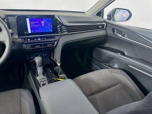 Certified 2025 Toyota Camry LE FWD image 23