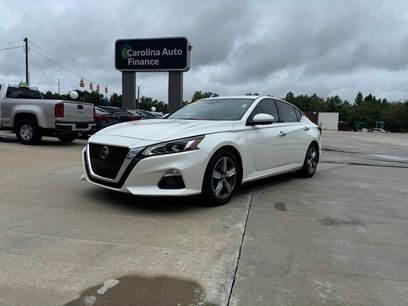 Used 2019 Nissan Altima 2.5 SV