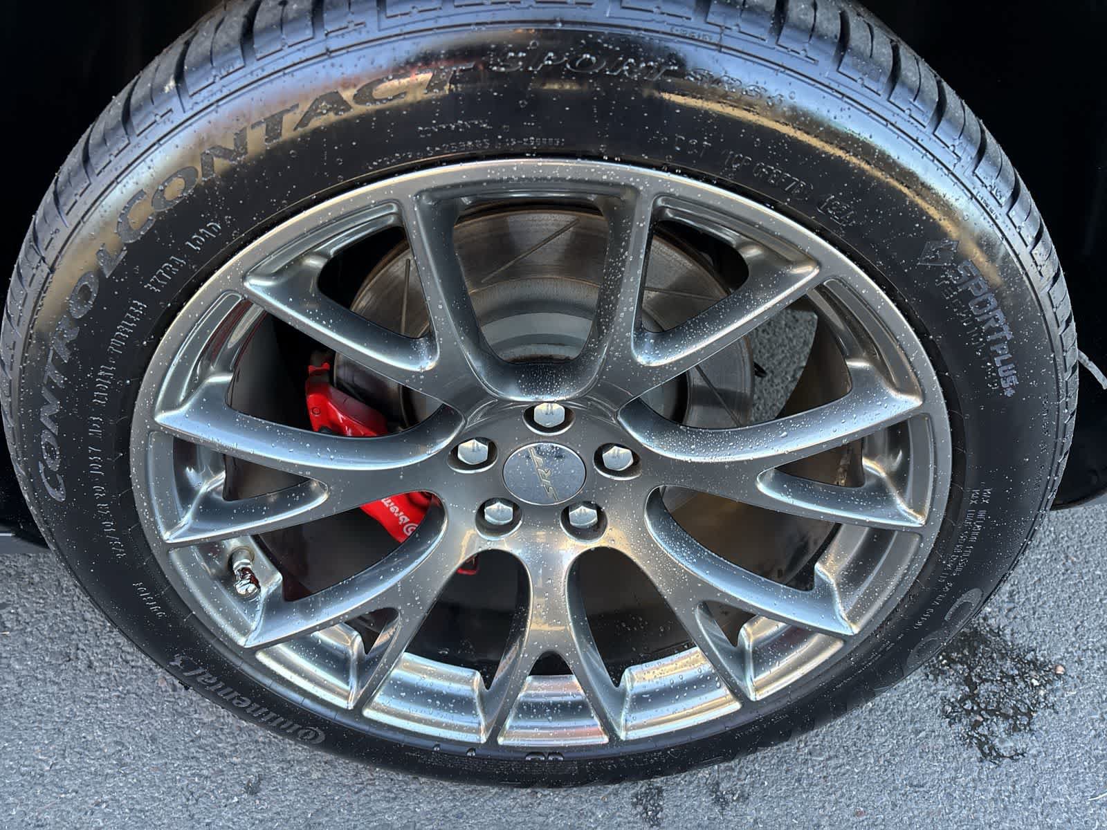 Used 2015 Dodge Challenger SRT RWD image 5