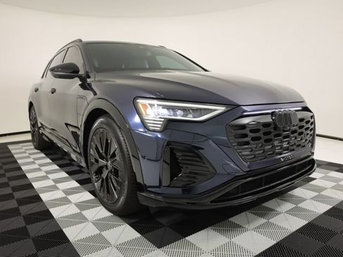 Certified 2024 Audi Q8 e-tron Prestige w/ Prestige Package AWD/4WD image 7