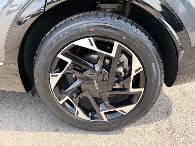 Certified 2023 Kia Sportage SX FWD image 31
