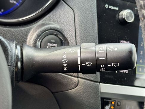 Used 2017 Subaru Outback 2.5i Limited image 21