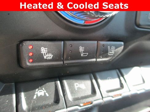 Used 2021 GMC Sierra 1500 SLT w/ SLT Premium Plus Package image 16