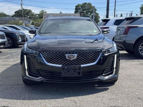 Used 2023 Cadillac CT5 Luxury AWD/4WD image 2