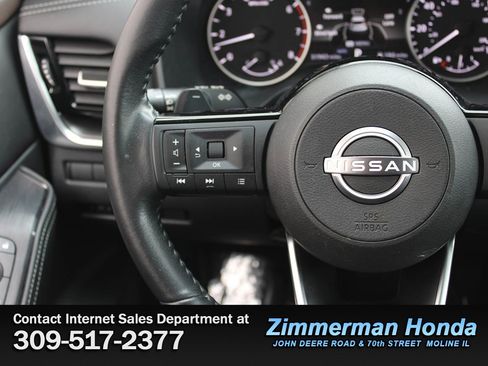 Used 2023 Nissan Rogue SV w/ SV Premium Package image 13