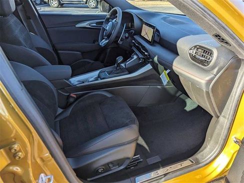 Used 2024 Dodge Hornet R/T Plus image 17