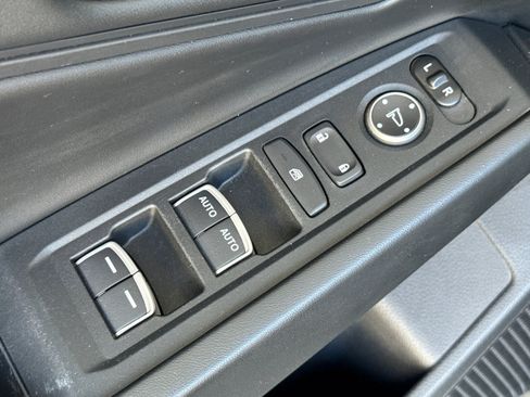 Used 2023 Honda Accord EX-L image 14