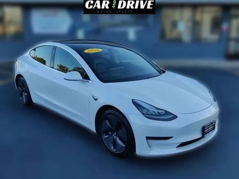 Used 2020 Tesla Model 3 Long Range image 1