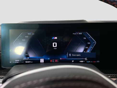 Certified 2025 BMW X5 M60i w/ Climate Comfort Package image 11