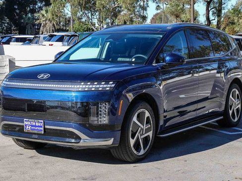 New 2026 Hyundai Ioniq 9 Calligraphy image 3