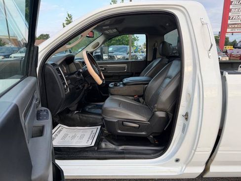 Used 2017 RAM 2500 Tradesman w/ Power Accessory Group RWD image 10