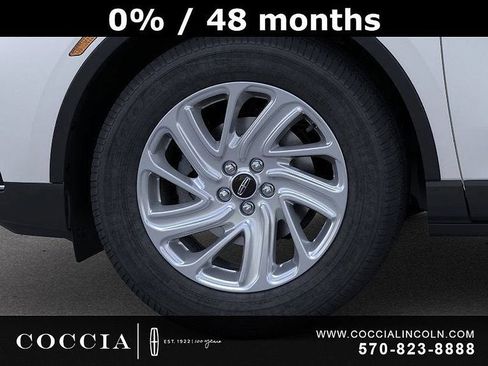 Used 2026 Lincoln Corsair Premiere AWD/4WD image 19