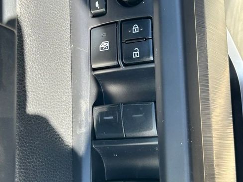 Used 2022 Toyota Tundra Platinum RWD image 25