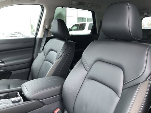 New 2025 Nissan Pathfinder SL image 22