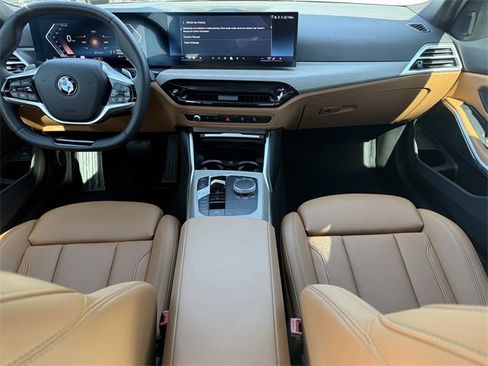 Used 2025 BMW 330i Sedan image 9