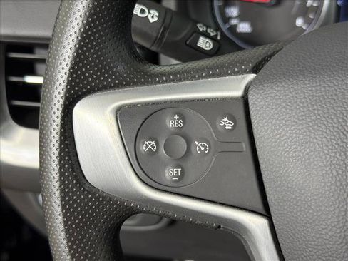 Used 2022 GMC Terrain SLE w/ Driver Convenience Package FWD image 24