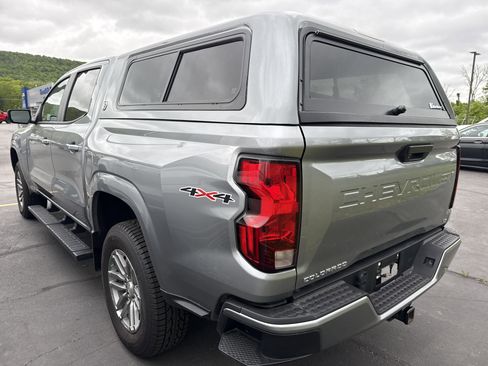 Used 2024 Chevrolet Colorado LT w/ Advanced Trailering Package AWD/4WD image 4