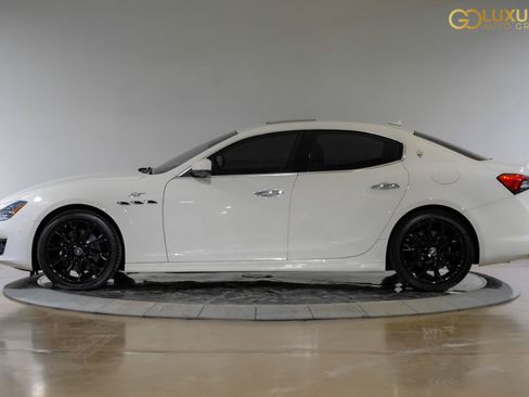 Used 2023 Maserati Ghibli GT RWD image 12