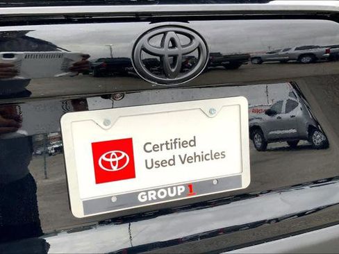 Certified 2025 Toyota RAV4 XLE Premium image 10