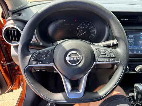 Used 2023 Nissan Kicks SV FWD image 21