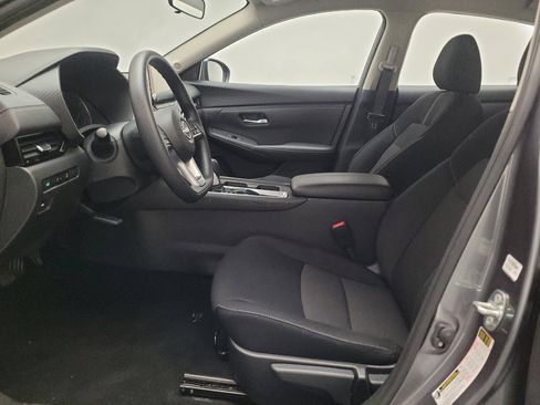 Used 2025 Nissan Sentra SV FWD image 17