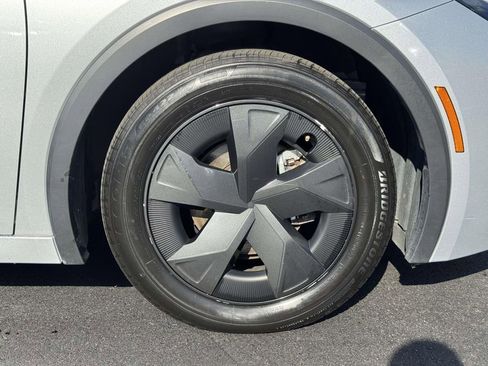 Used 2024 Toyota Prius LE image 26