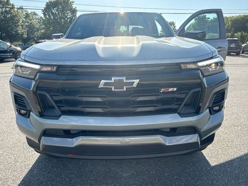 Used 2026 Chevrolet Colorado Z71 AWD/4WD image 29