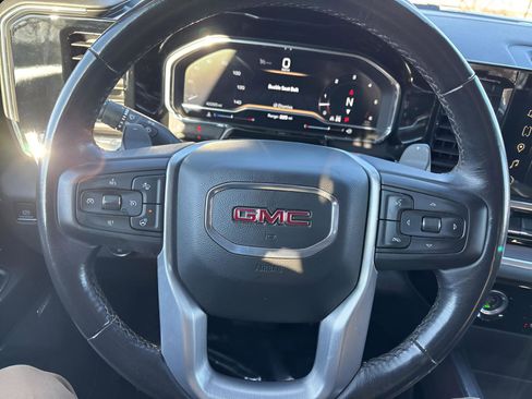 Used 2023 GMC Sierra 1500 SLT w/ SLT Premium Package image 18