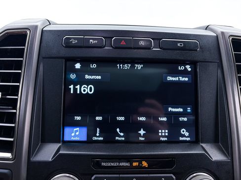 Used 2017 Ford F150 Raptor w/ Equipment Group 802A Luxury AWD/4WD image 19