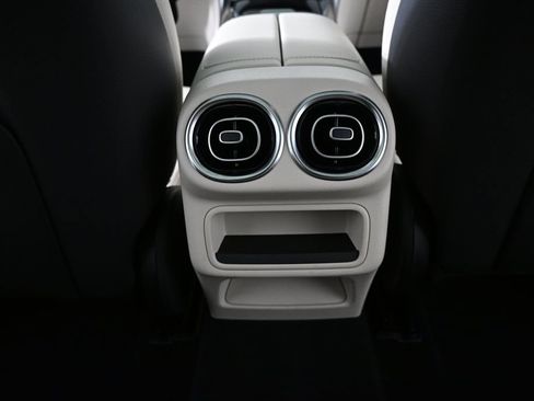 Certified 2026 Mercedes-Benz GLC 300 image 17