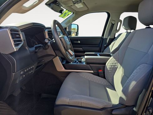 Used 2022 Toyota Tundra SR5 image 10