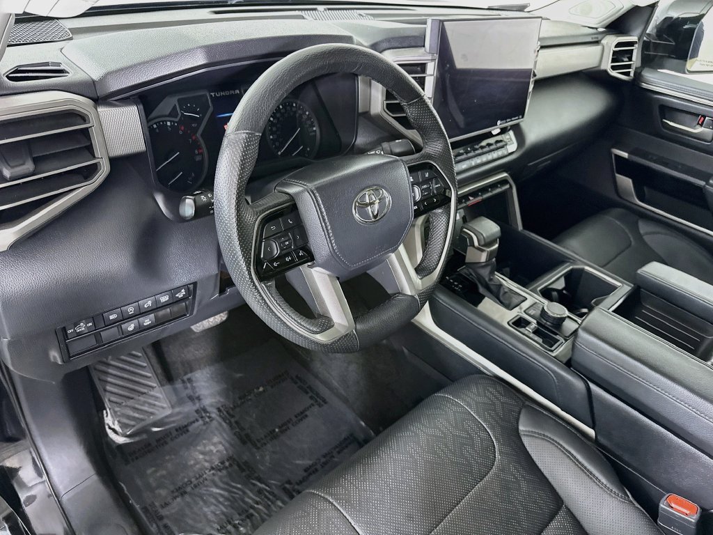 Used 2023 Toyota Tundra Limited AWD/4WD image 19